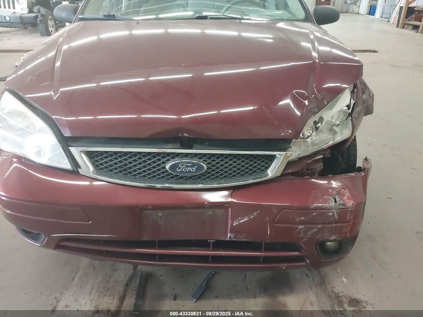 2007 Ford Focus S/Se/Ses VIN: 1FAHP34N97W354845 Lot: 43330631