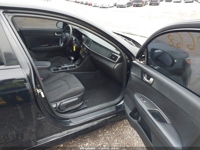 5XXGT4L34GG025835 2016 KIA OPTIMA photo no. 5