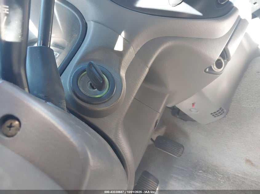 2001 Toyota Tundra Sr5 V8 VIN: 5TBBT44171S199971 Lot: 43330687