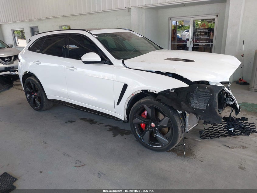 JAGUAR F-PACE SVR P550 AWD AUTOMATIC