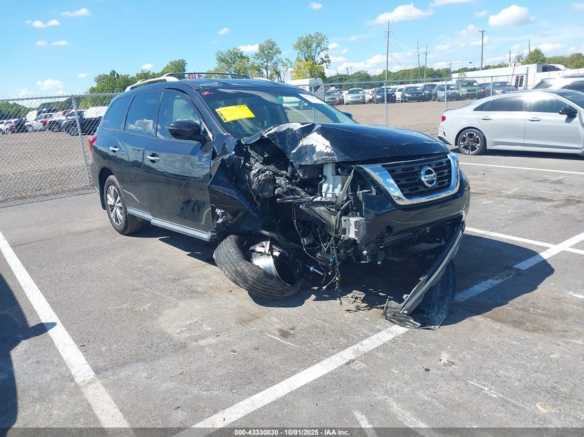 NISSAN PATHFINDER SV