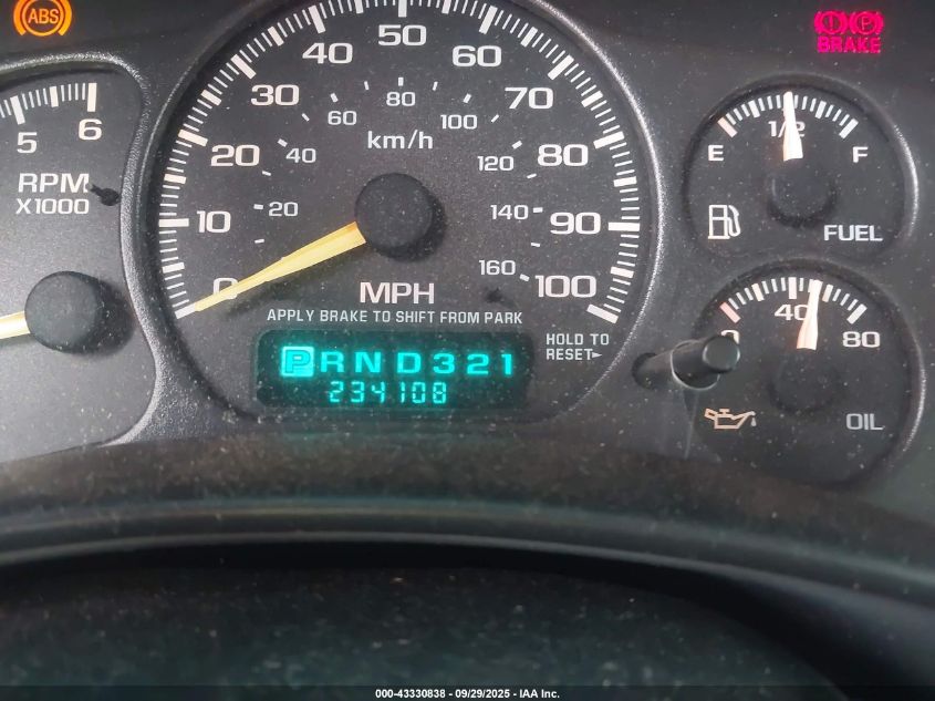 2000 Chevrolet Silverado 1500 Ls VIN: 2GCEC19T5Y1405514 Lot: 43330838