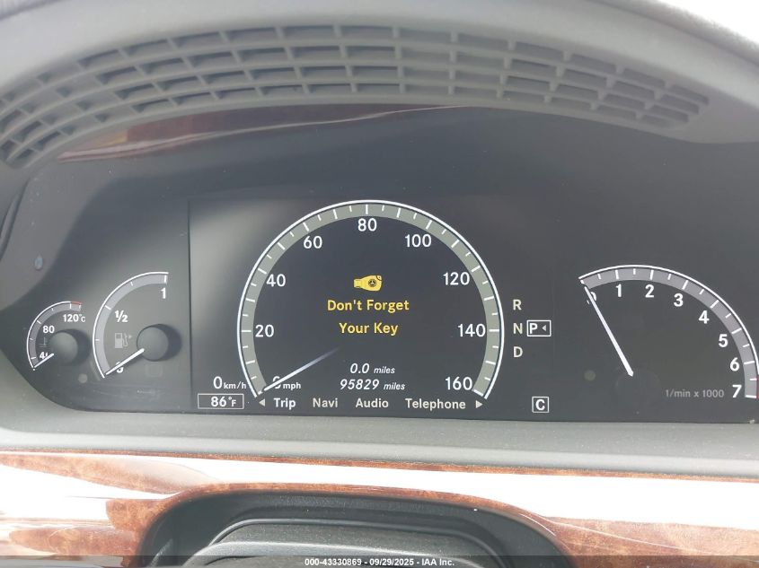 2010 Mercedes-Benz S 550 VIN: WDDNG7BB0AA319845 Lot: 43330869