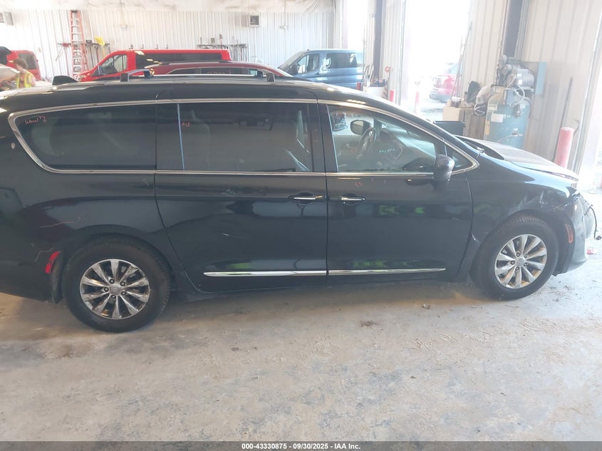2019 CHRYSLER PACIFICA TOURING L 2C4RC1BGXKR539412