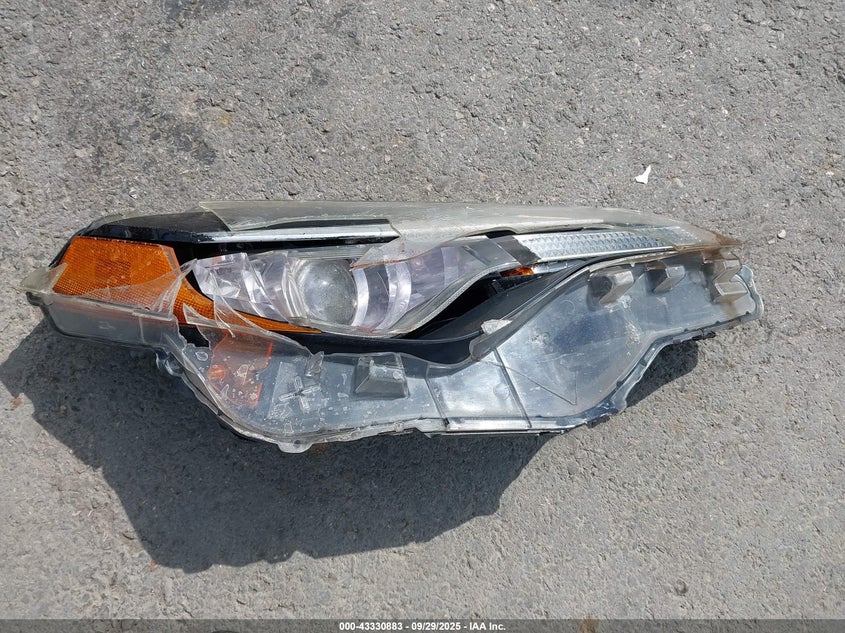 2017 TOYOTA COROLLA LE - 2T1BURHE4HC781978