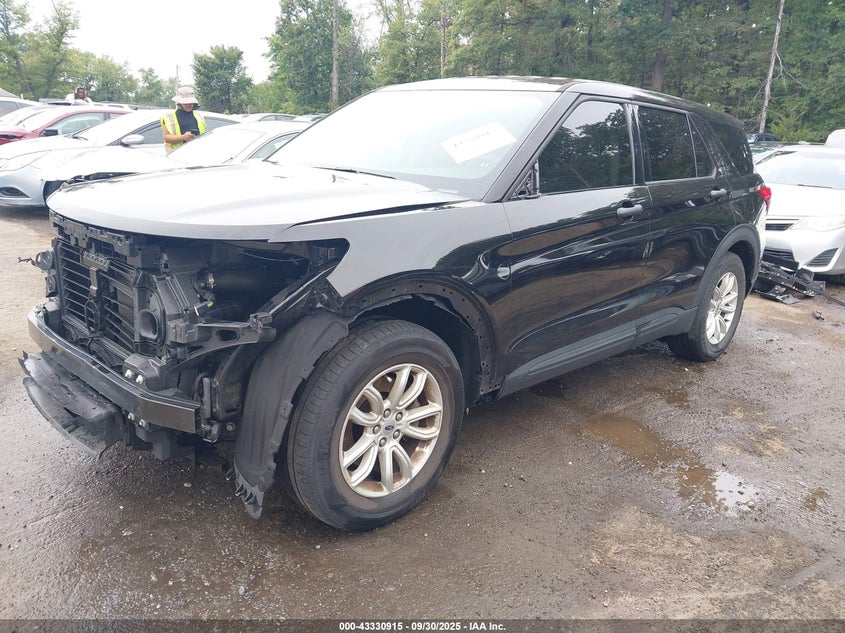 1FMSK7BH7MGB12768 2021 FORD EXPLORER photo no. 2