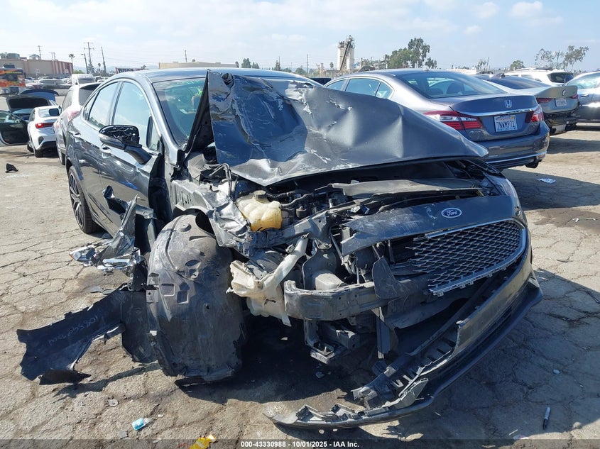 FORD FUSION TITANIUM