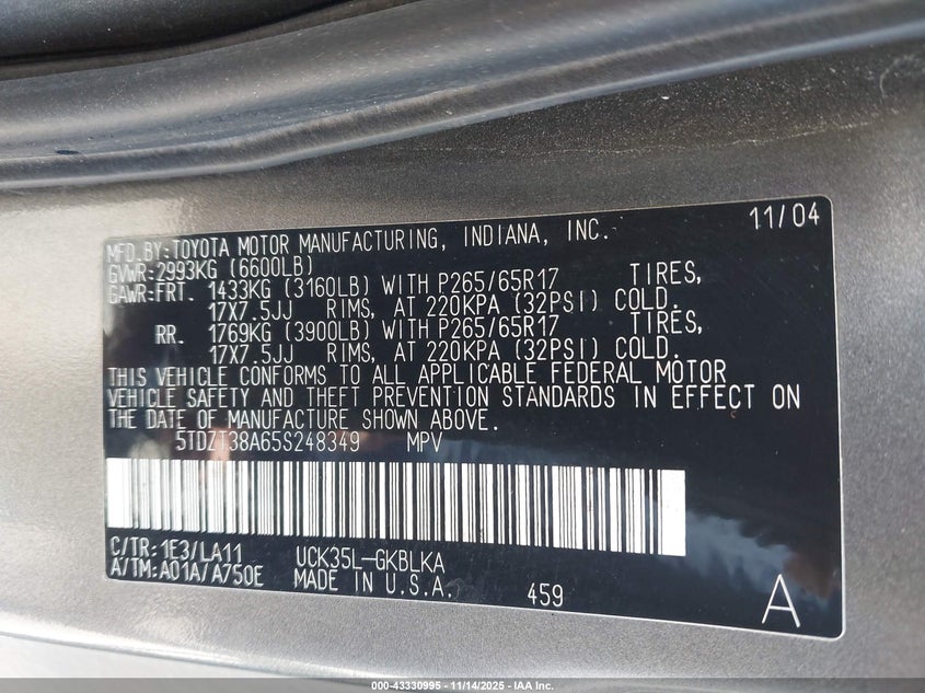 2005 Toyota Sequoia Limited V8 VIN: 5TDZT38A65S248349 Lot: 43330995