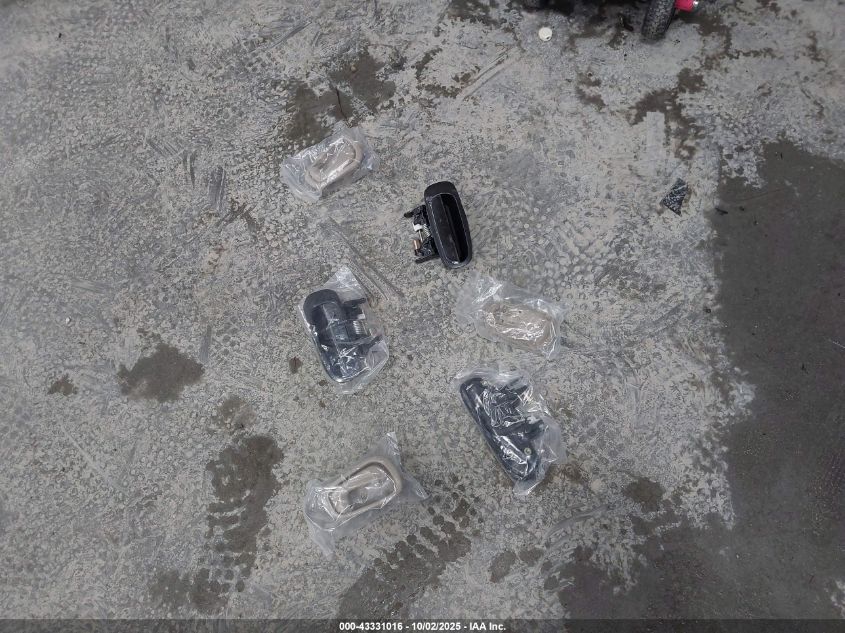 1999 Toyota Corolla Ve/Ce/Le VIN: 1NXBR12E4XZ199615 Lot: 43331016