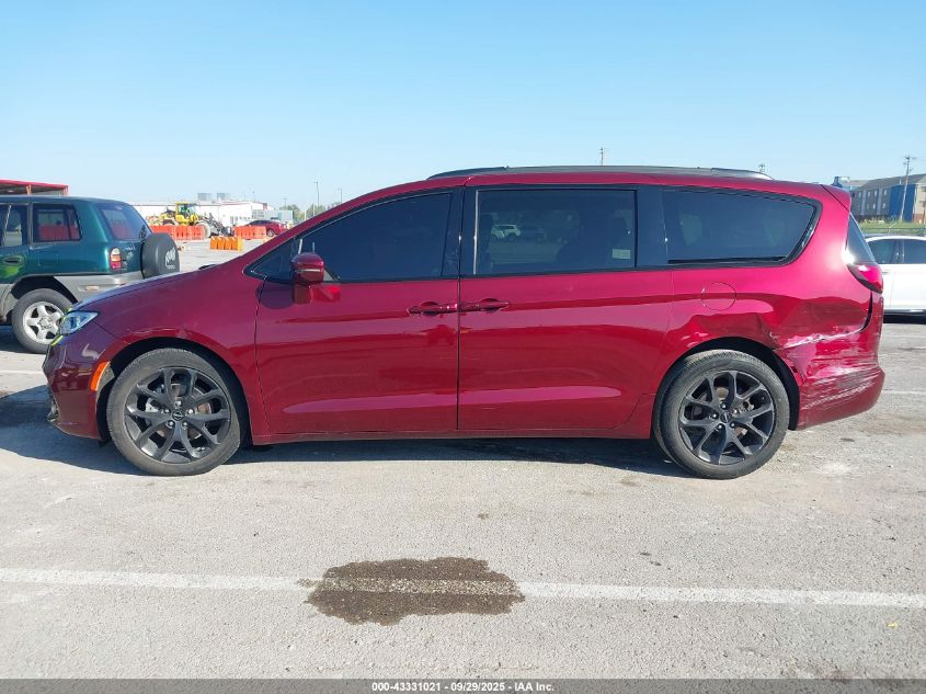 2022 Chrysler Pacifica Touring L VIN: 2C4RC1BG7NR140204 Lot: 43331021