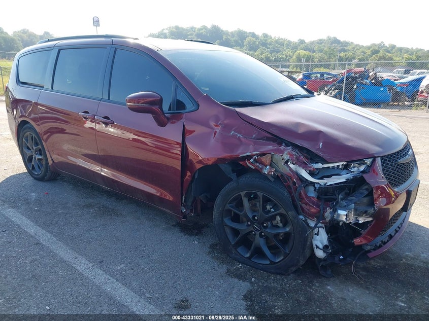 2022 CHRYSLER PACIFICA TOURING L - 2C4RC1BG7NR140204