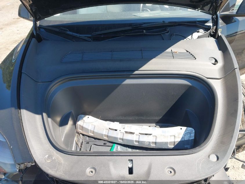 2023 Tesla Model Y Awd/Long Range Dual Motor All-Wheel Drive VIN: 7SAYGDEE2PA196769 Lot: 43331027