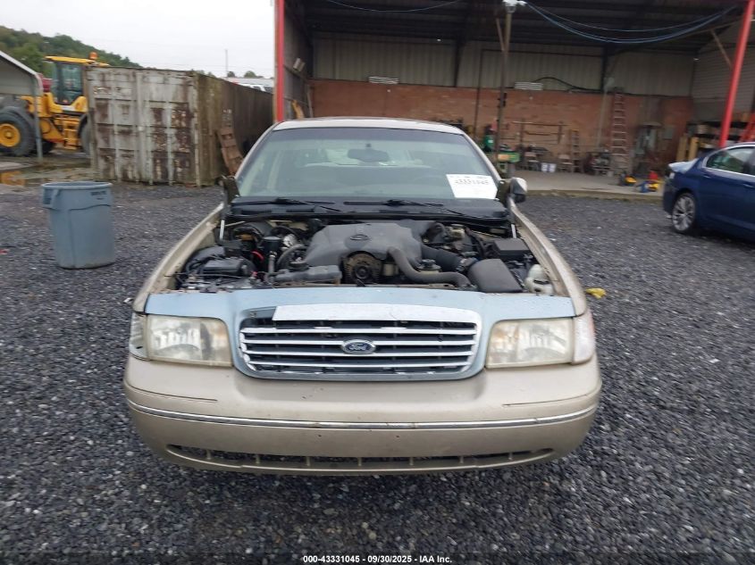 1999 Ford Crown Victoria Lx VIN: 2FAFP74W9XX229453 Lot: 43331045