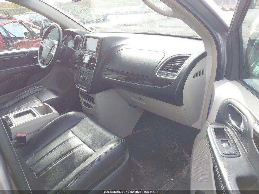 2014 CHRYSLER TOWN & COUNTRY TOURING - 2C4RC1BG1ER231517