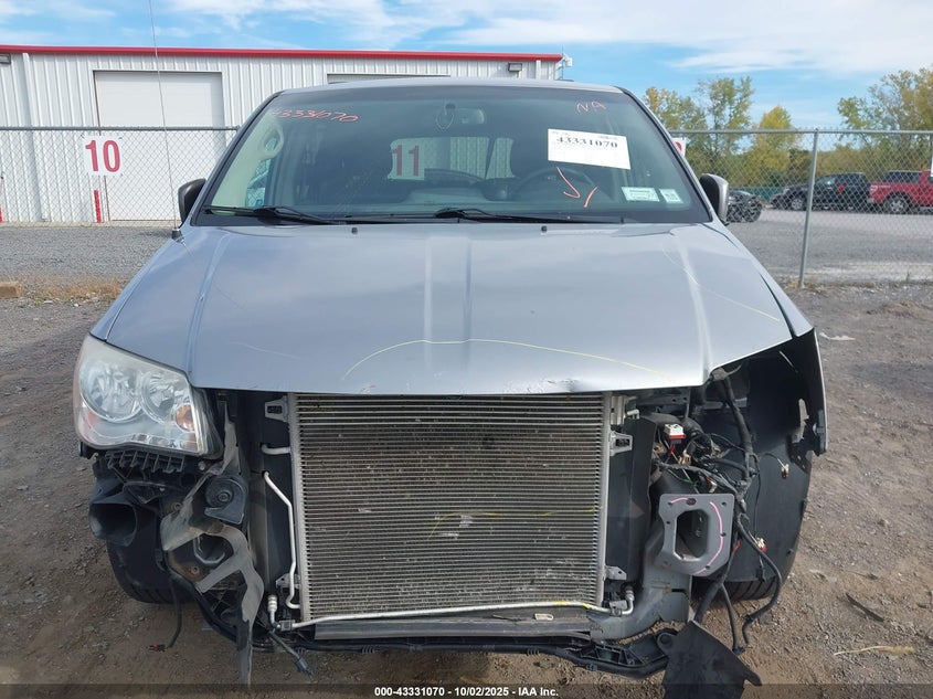 2014 CHRYSLER TOWN & COUNTRY TOURING - 2C4RC1BG1ER231517