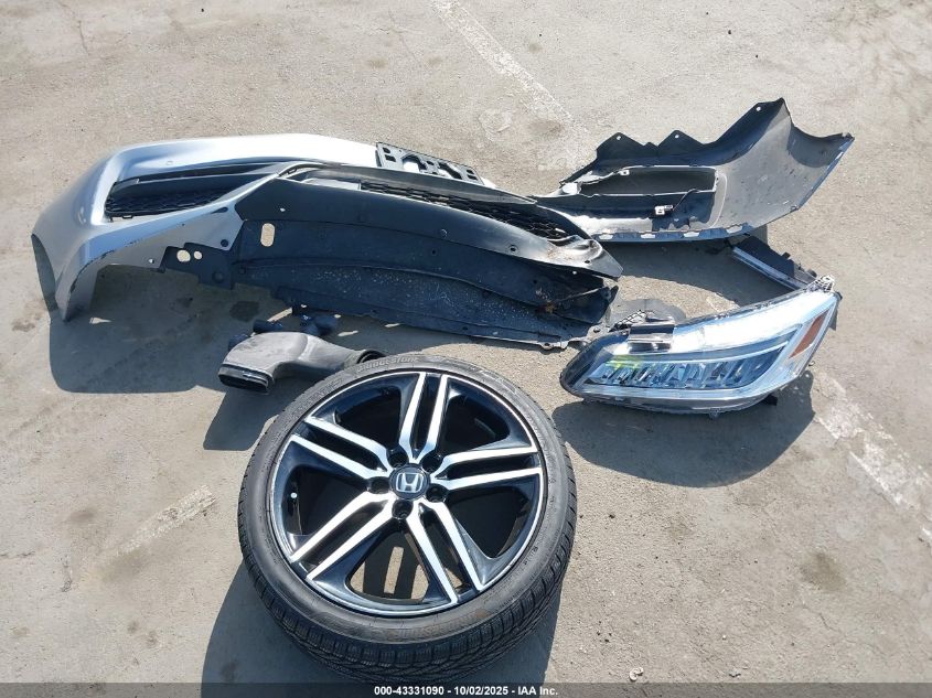 2017 Honda Accord Touring V6 VIN: 1HGCR3F98HA010762 Lot: 43331090