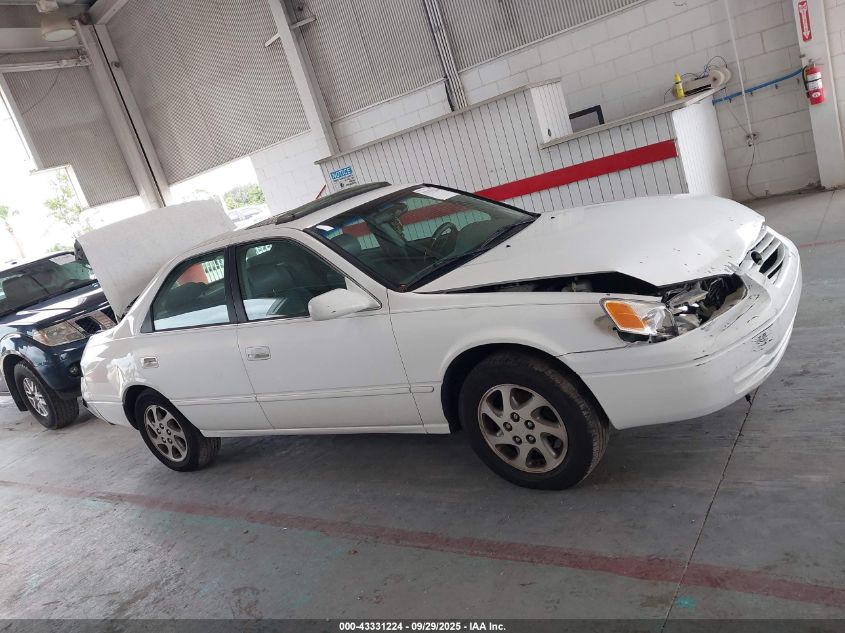 1999 Toyota Camry Xle V6 VIN: 4T1BF28K5XU086316 Lot: 43331224