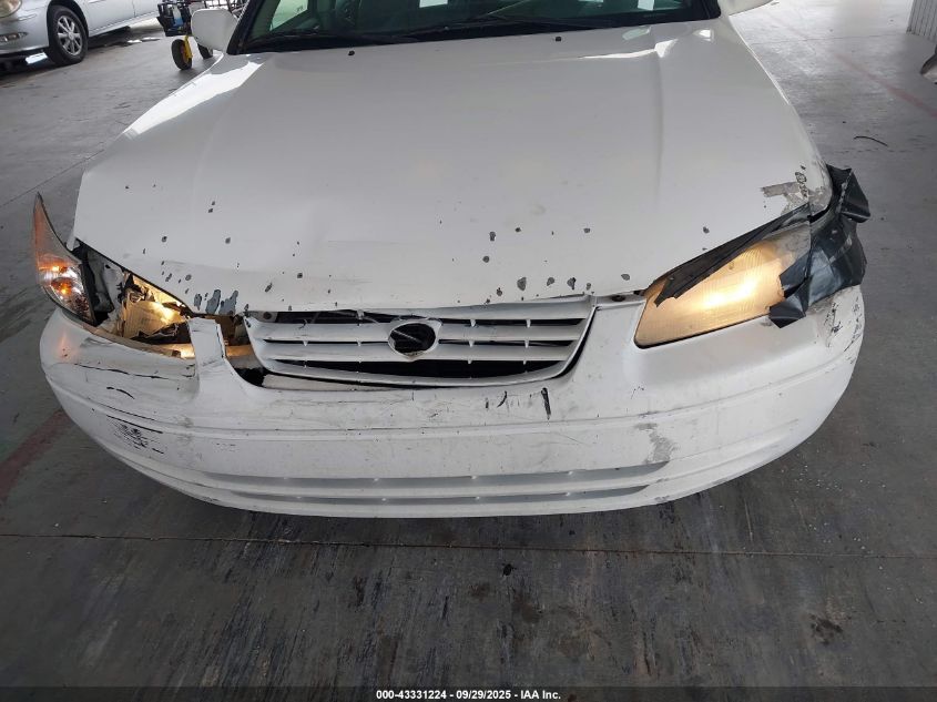 1999 Toyota Camry Xle V6 VIN: 4T1BF28K5XU086316 Lot: 43331224