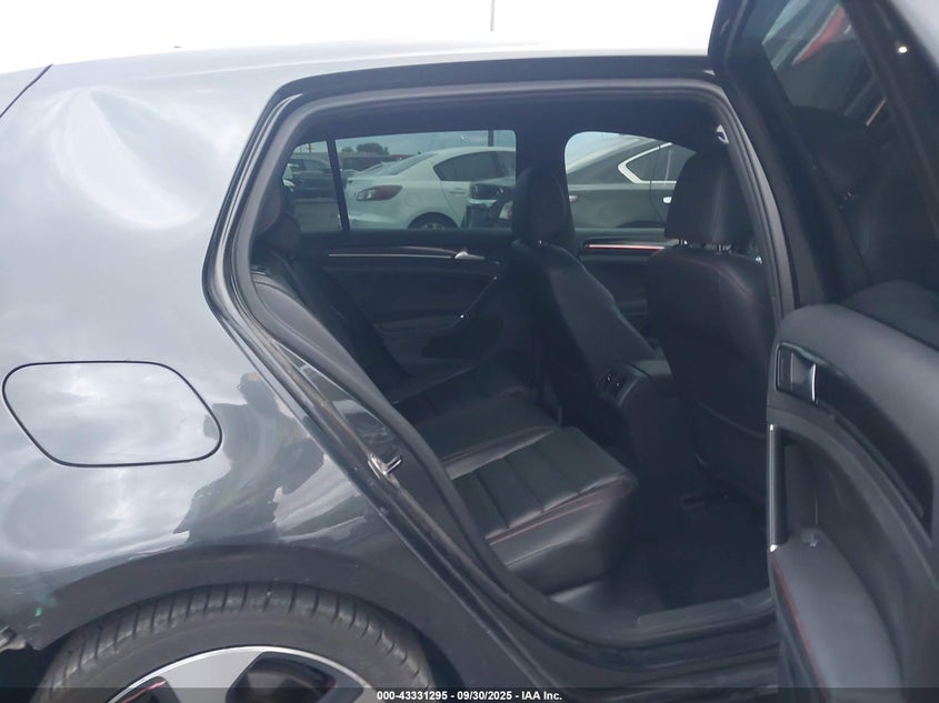 2016 VOLKSWAGEN GOLF GTI AUTOBAHN W/PERFORMANCE PACKAGE 4-DOOR - 3VW547AU7GM018715