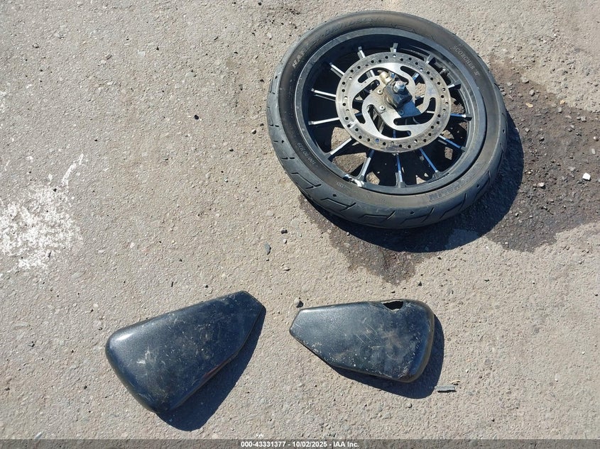 2014 Harley-Davidson Xl883 Iron 883 VIN: 1HD4LE213EC411800 Lot: 43331377