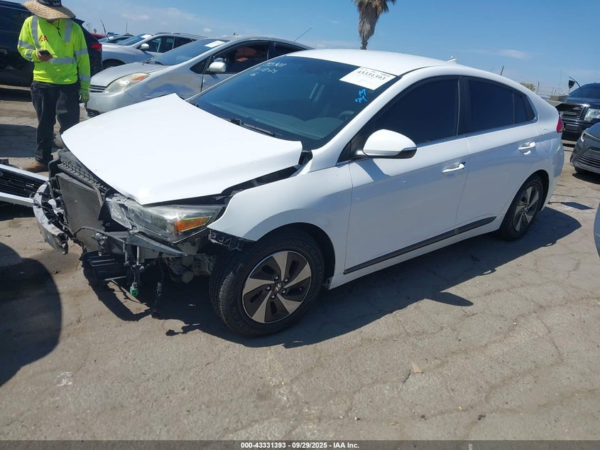 2017 HYUNDAI IONIQ HYBRID SEL - KMHC75LC5HU024046