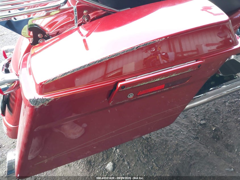 2013 Harley-Davidson Fltrx Road Glide Custom VIN: 1HD1KHM17DB669889 Lot: 43331420