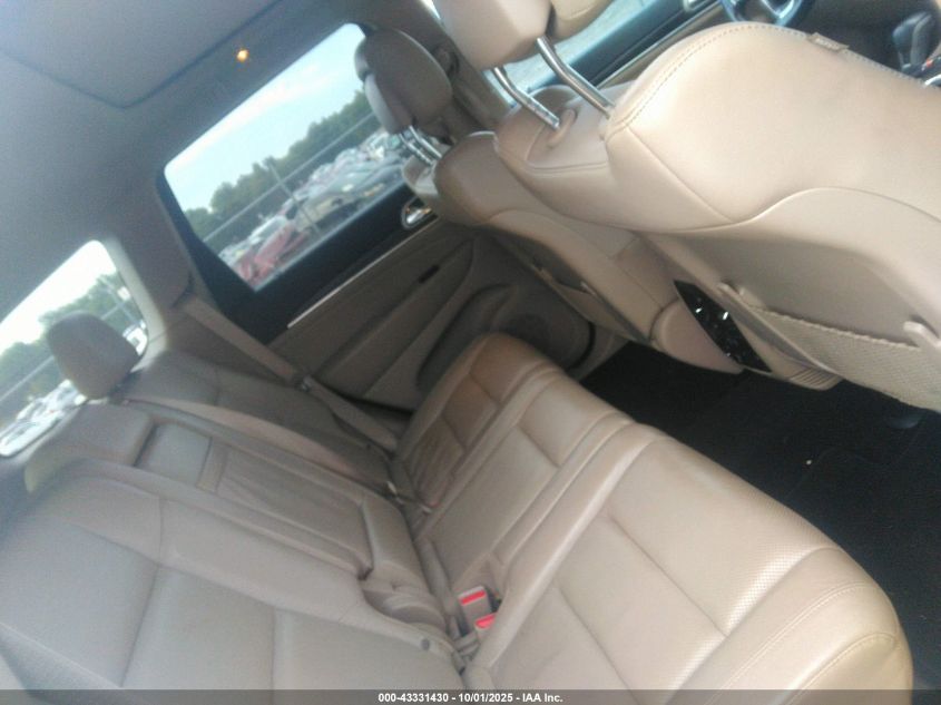 2019 Jeep Grand Cherokee Limited 4X2 VIN: 1C4RJEBG2KC776305 Lot: 43331430