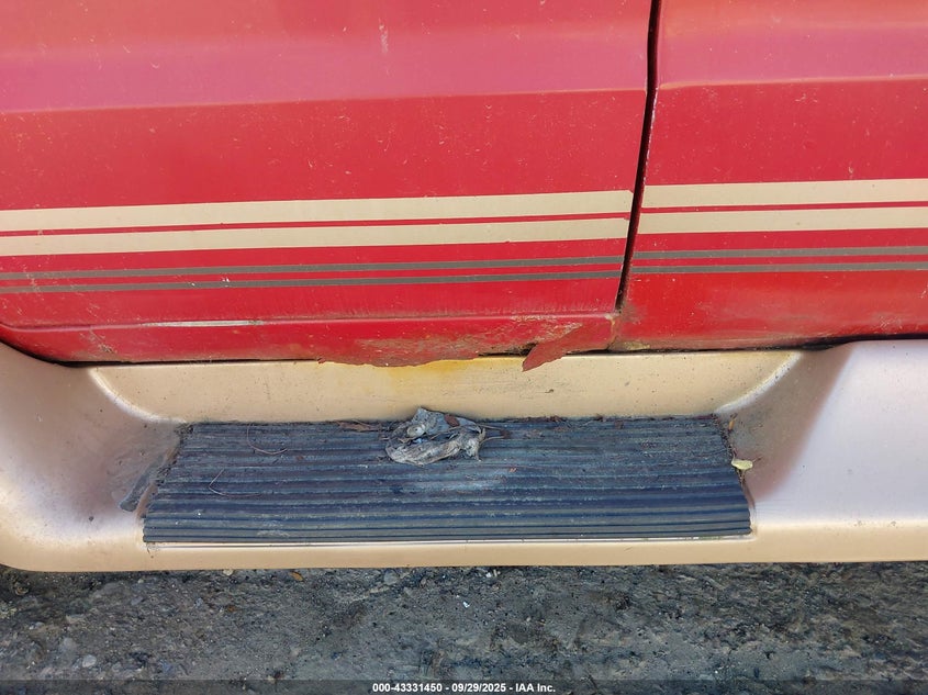 2000 Dodge Ram Van 1500 Conversion VIN: 2B6HB11YXYK146153 Lot: 43331450