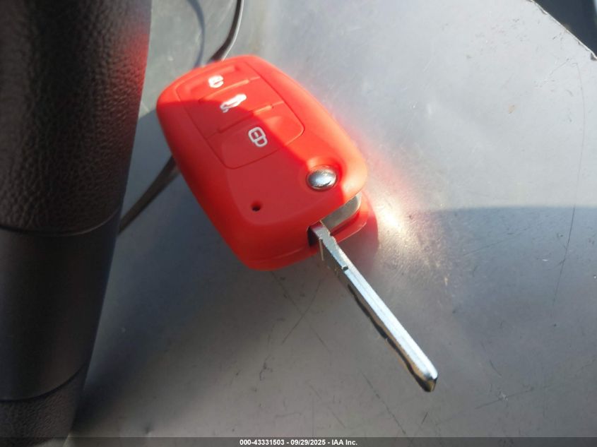 2012 Volkswagen Beetle Entry VIN: 3VWFP7AT4CM644090 Lot: 43331503