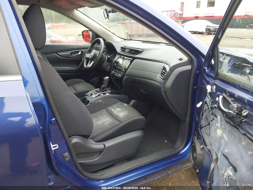 2017 NISSAN ROGUE SV - KNMAT2MV2HP515758