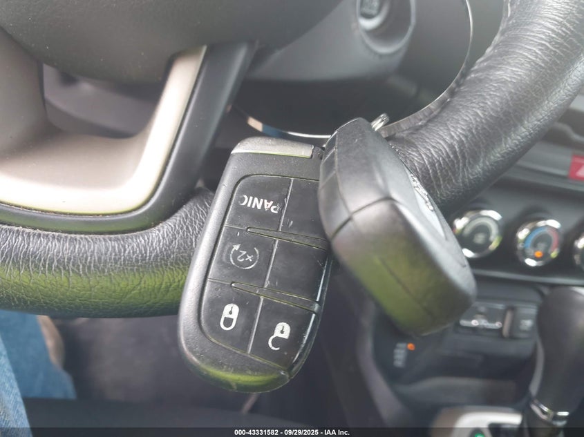 2016 JEEP RENEGADE 75TH ANNIVERSARY - ZACCJBBT3GPD34315