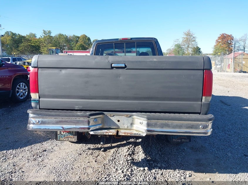 1996 Ford F250 VIN: 1FTHX25F3TEA21858 Lot: 43331583