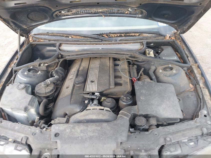 2005 BMW 325I VIN: WBAEV33495KW16957 Lot: 43331612