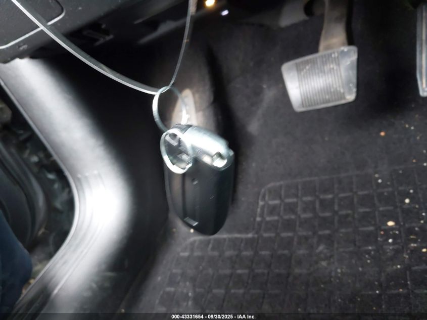 2015 Jeep Cherokee Latitude VIN: 1C4PJMCS7FW635397 Lot: 43331654