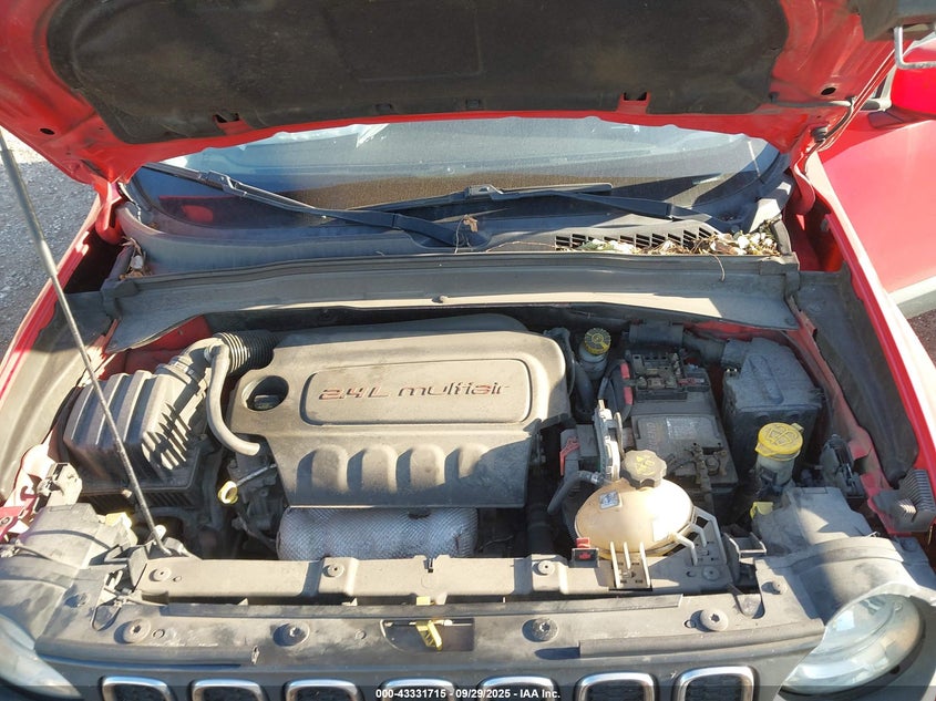 2016 JEEP RENEGADE LATITUDE - ZACCJBBT6GPD00319