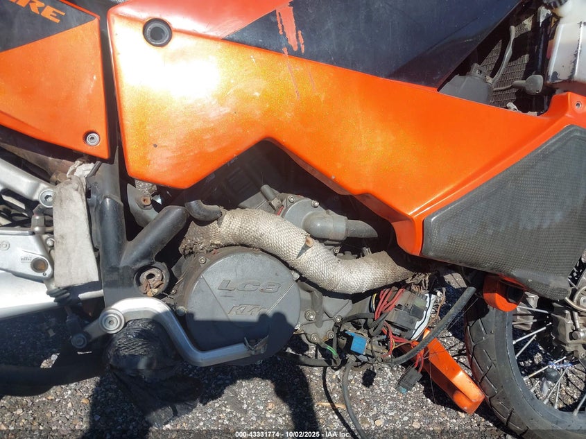 2006 KTM 950 ADVENTURE - VBKVA44096M924635