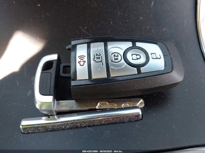 2020 FORD EDGE TITANIUM - 2FMPK3K9XLBA98670