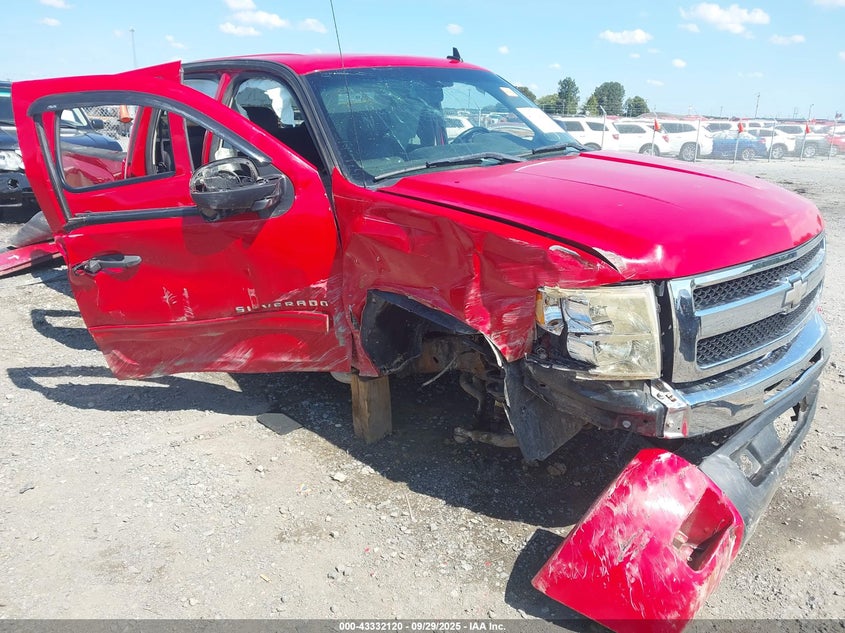 CHEVROLET SILVERADO 1500 LT