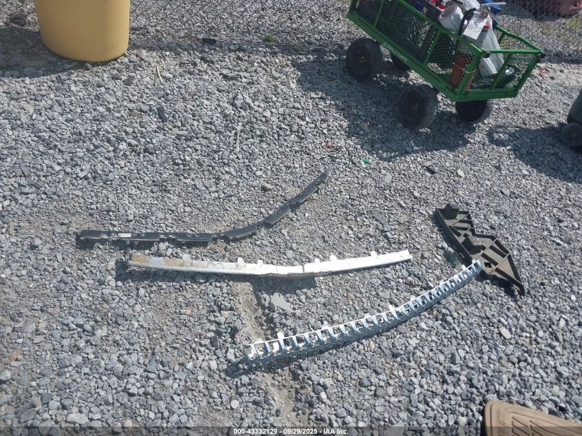 2007 Chevrolet Tahoe Ltz VIN: 1GNFC13J57R360258 Lot: 43332129