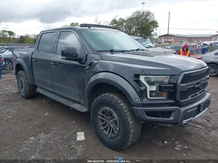 FORD F-150 RAPTOR