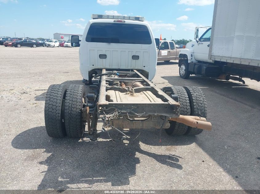 2011 Ford F-450 Chassis Xl VIN: 1FDUF4GT8BEB90588 Lot: 43332188