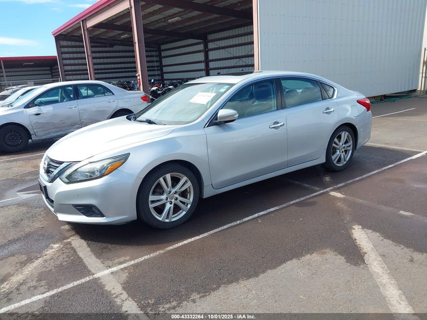 1N4BL3AP8HC160088 2017 NISSAN ALTIMA photo no. 2