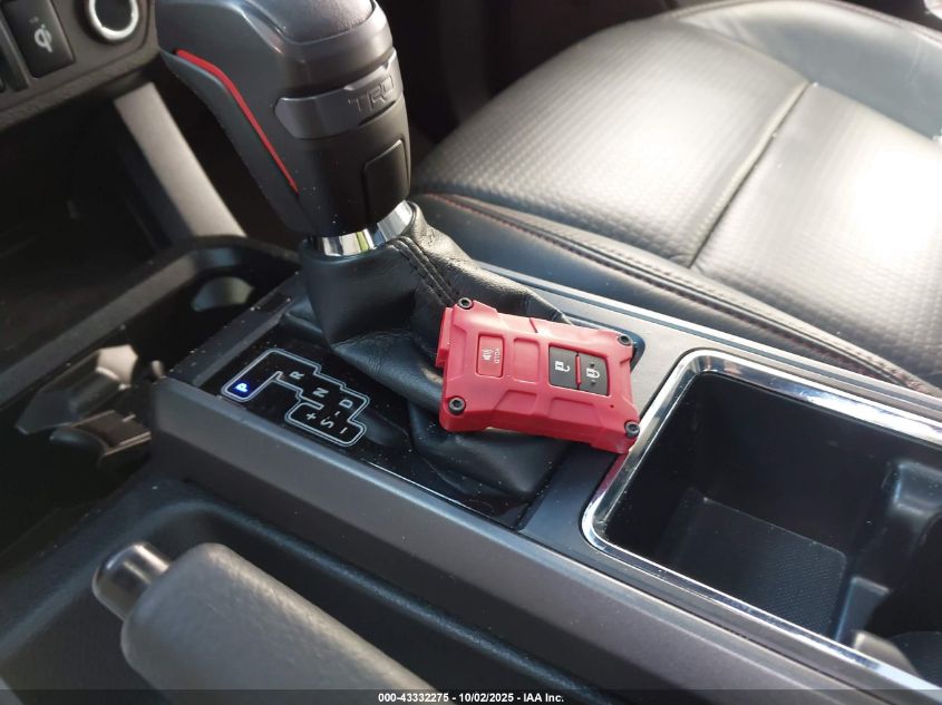 2019 Toyota Tacoma Trd Pro VIN: 5TFCZ5AN2KX178061 Lot: 43332275