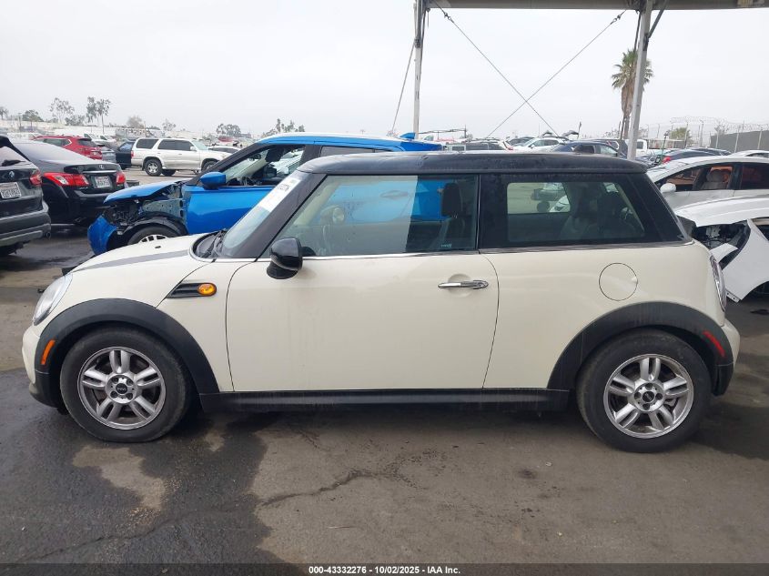 2013 Mini Hardtop Cooper VIN: WMWSU3C58DT690619 Lot: 43332276