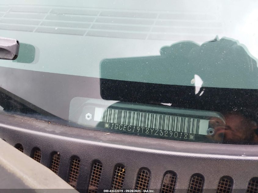 2000 Chevrolet Silverado 1500 Ls VIN: 1GCEC19T8YZ329018 Lot: 43332279