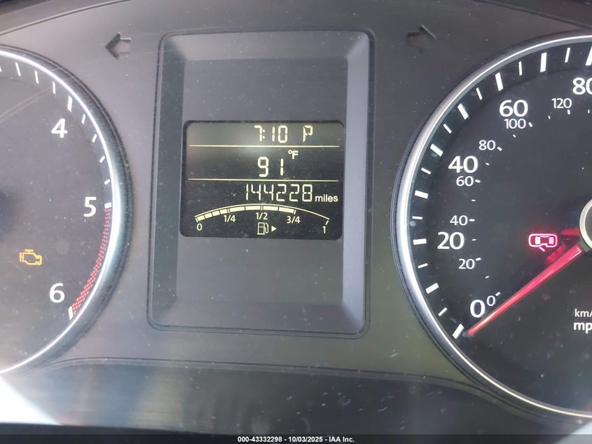 2013 VOLKSWAGEN JETTA 2.0L TDI - 3VWLL7AJ2DM435672