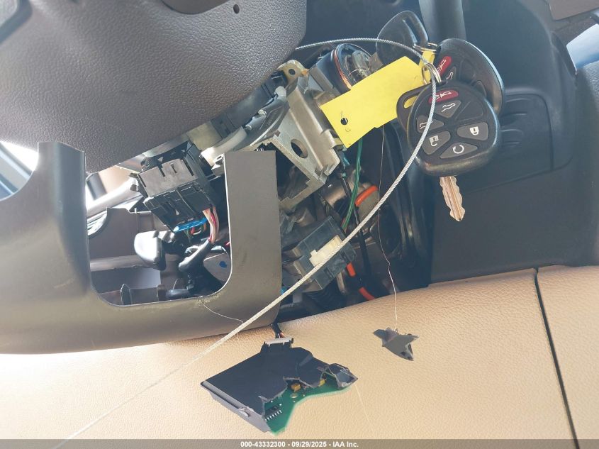 2007 GMC Yukon Denali VIN: 1GKFK63887J196433 Lot: 43332300