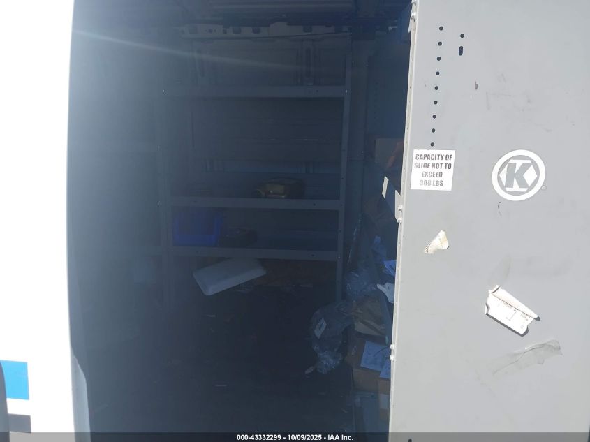 2019 Chevrolet Express 3500 Work Van VIN: 1GCZGGFG9K1353639 Lot: 43332299