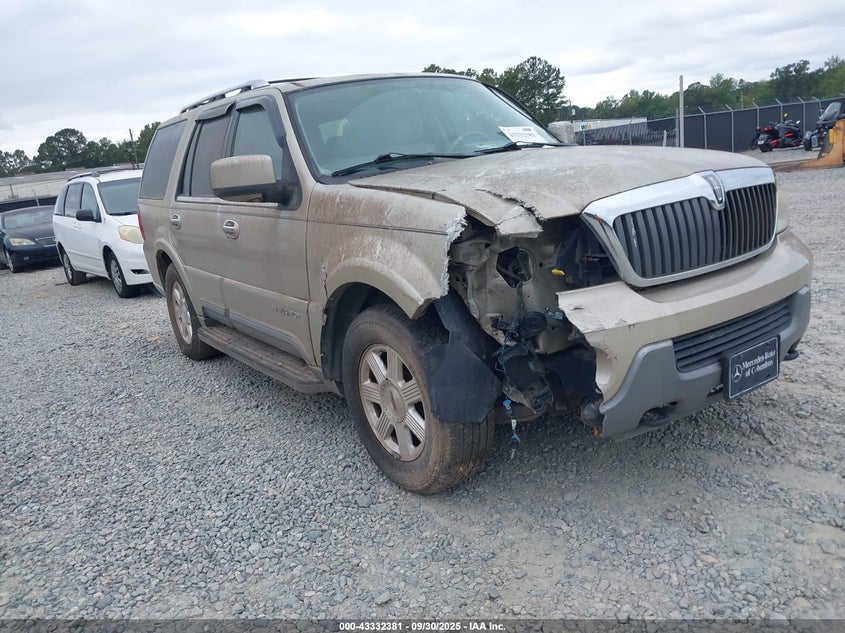 2004 Lincoln Navigator