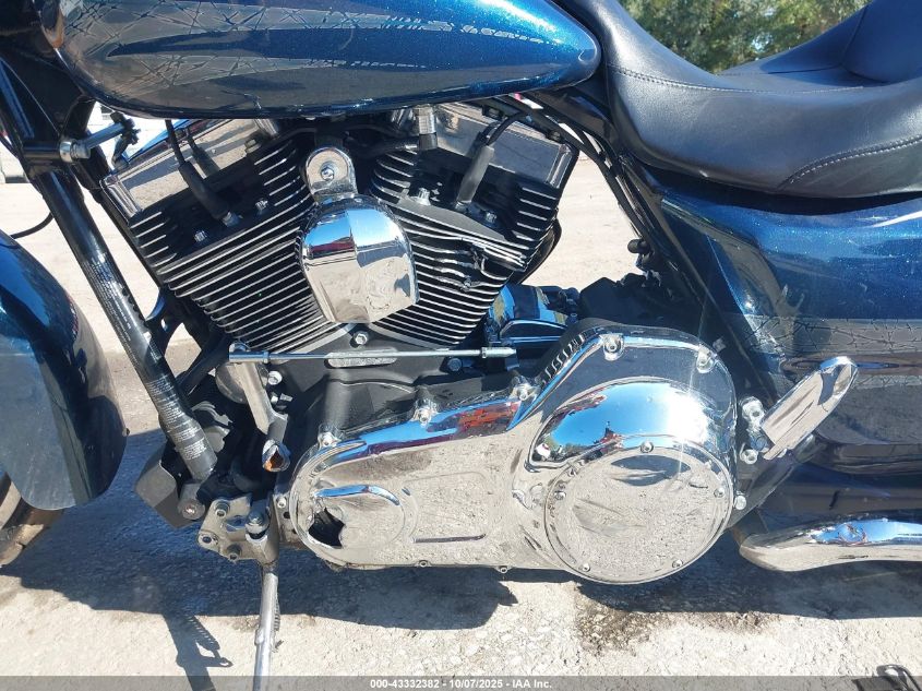 2016 Harley-Davidson Flhxs Street Glide Special VIN: 1HD1KRM14GB615881 Lot: 43332382